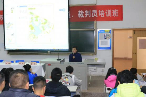 如何为篮球教练提供持续的专业辅导_1